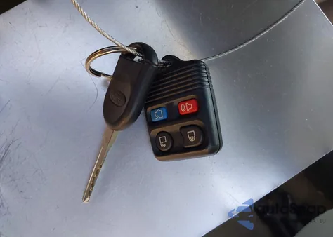 2010 Ford Focus Se z USA, uszkodzony, nr VIN 1FAHP3FN2AW278017